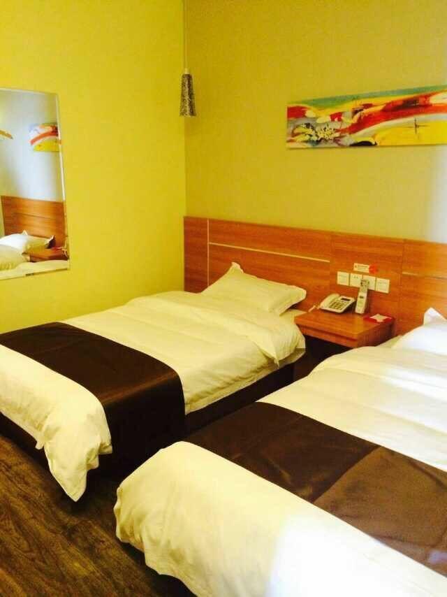 Thank Inn Chain Hotel Jiangsu Xuzhou Jiawang Century Square מראה חיצוני תמונה